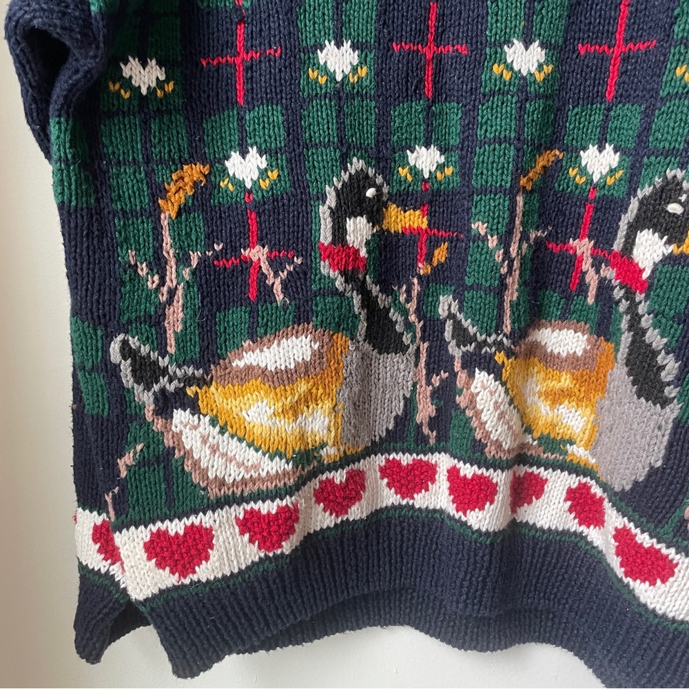 Hand knit duck sweater - Picture 2 of 6